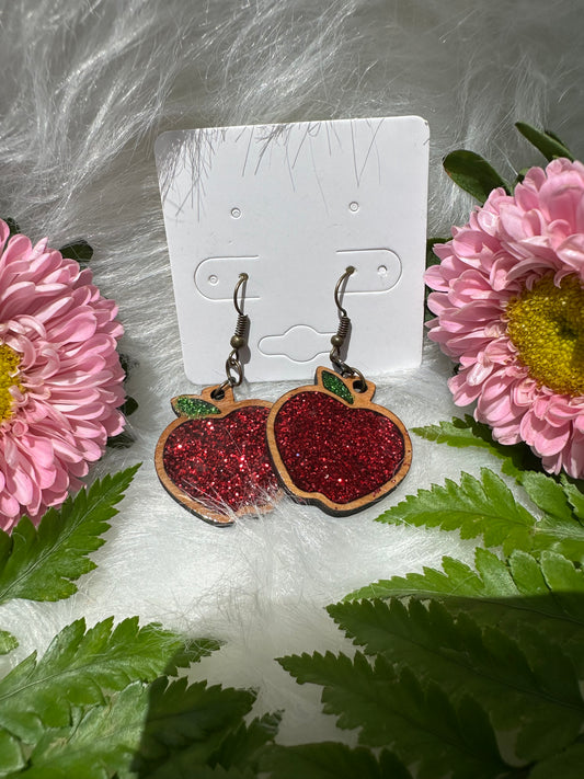 Apple dangles